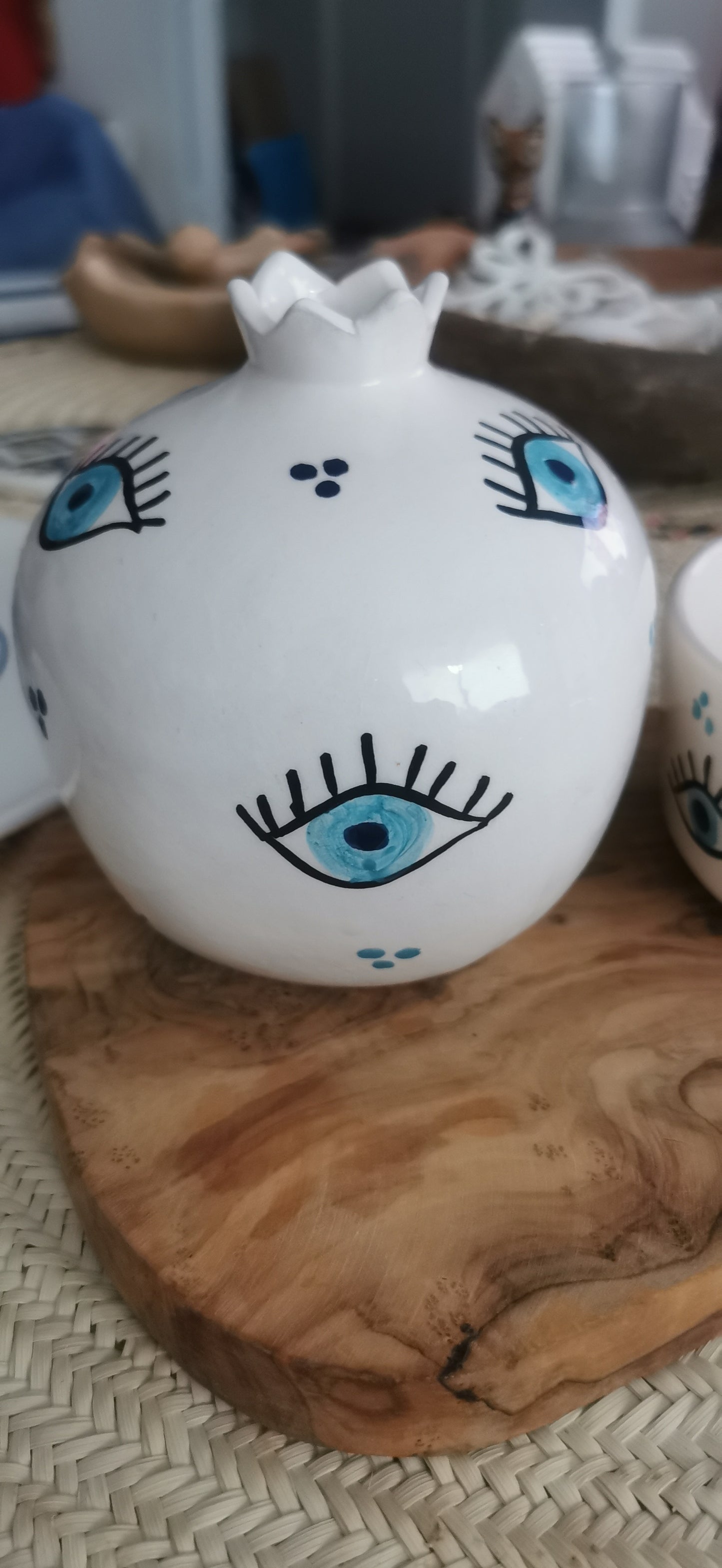 GRENADE EYES