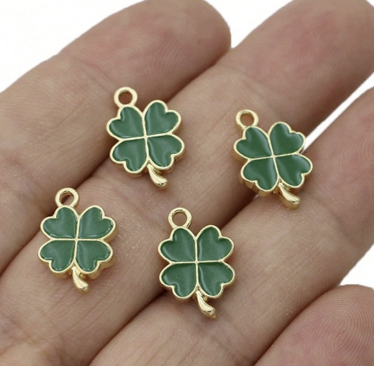 Charms numero 20 - Le trèfle porte bonheur.