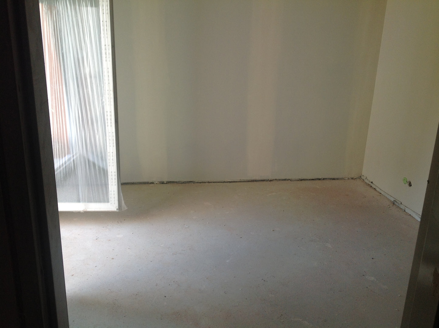 APPARTEMENT EUGENE LEVASSEUR ROMAINVILLE