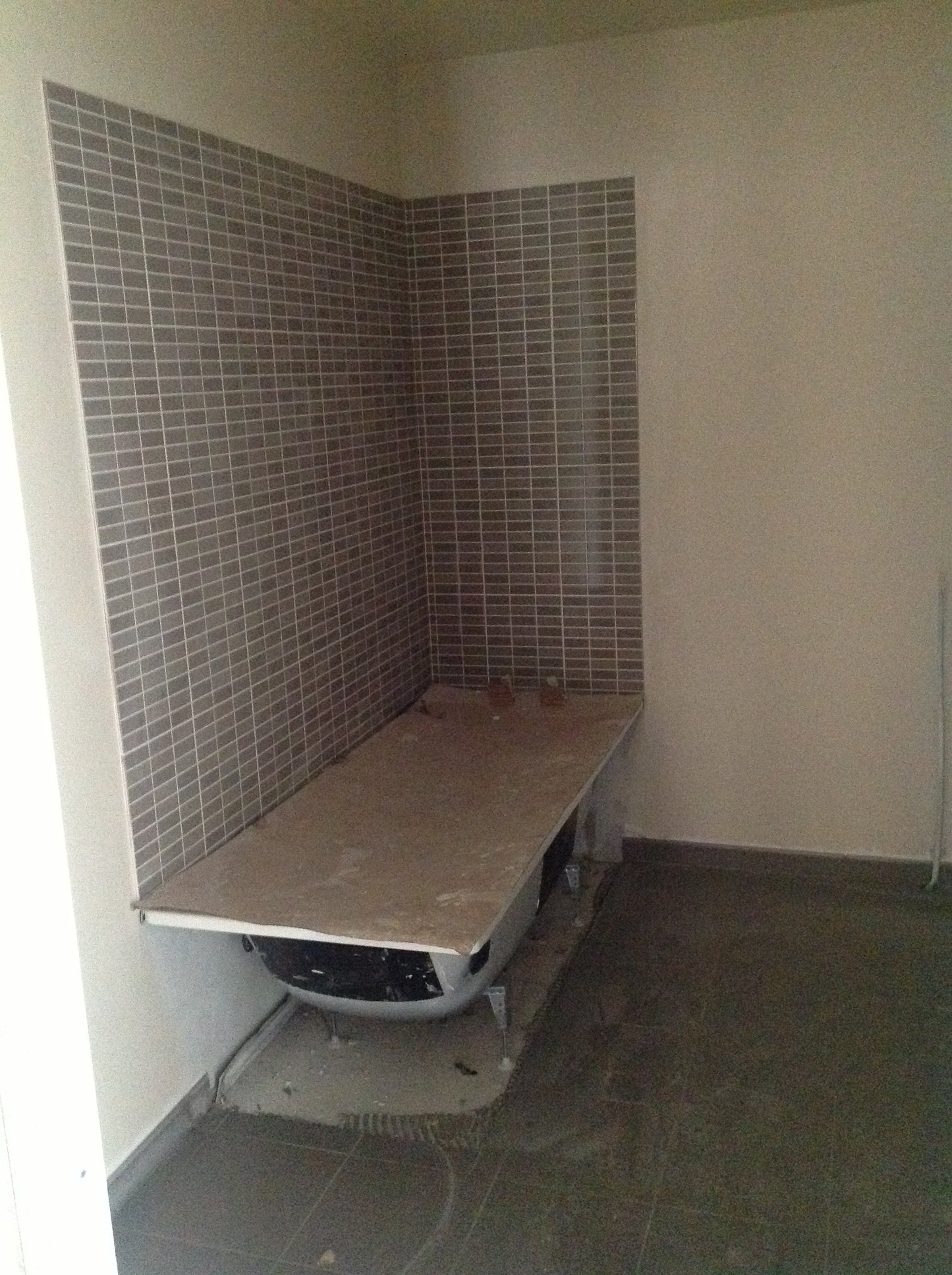 APPARTEMENT EUGENE LEVASSEUR ROMAINVILLE