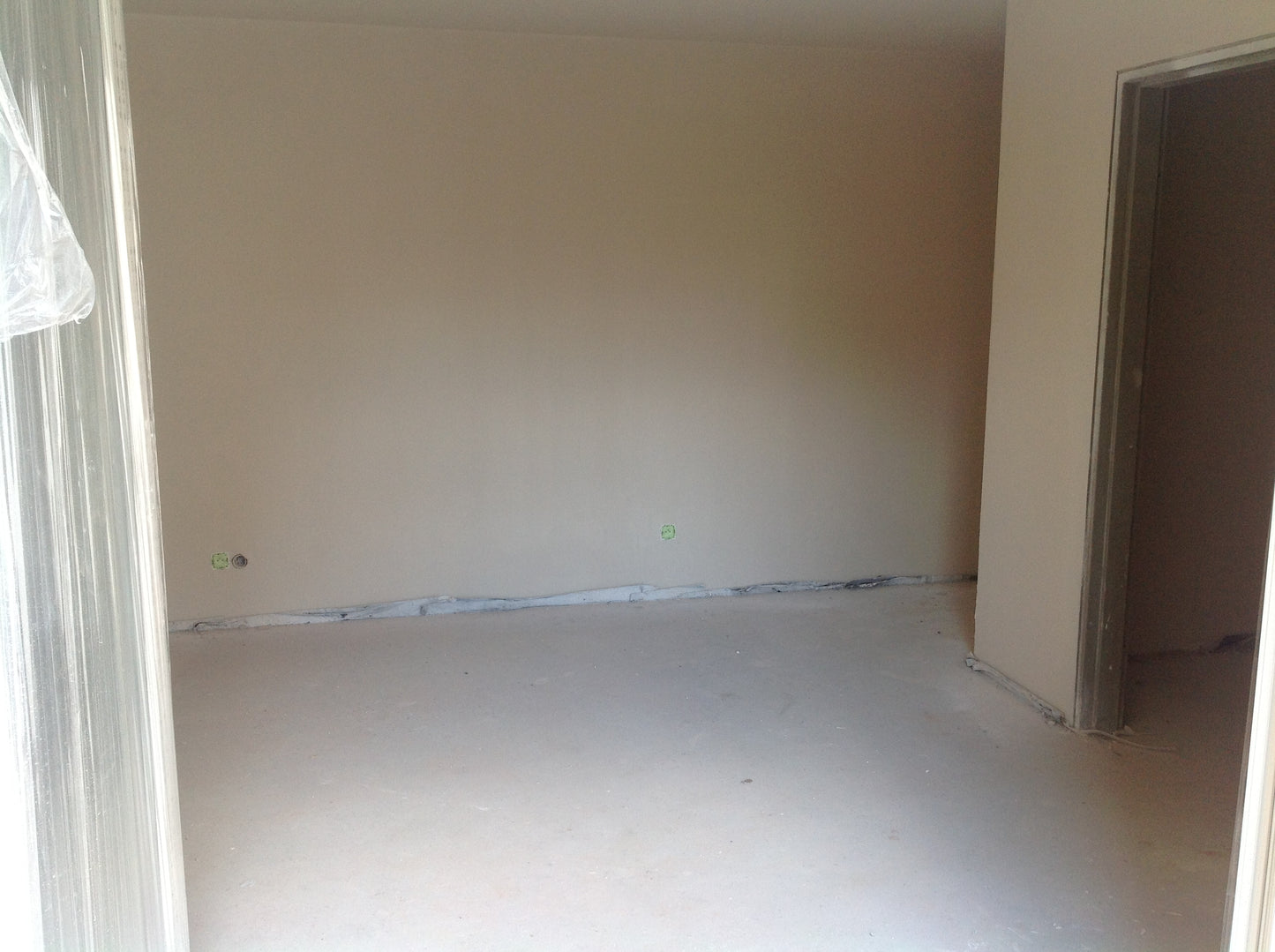 APPARTEMENT EUGENE LEVASSEUR ROMAINVILLE