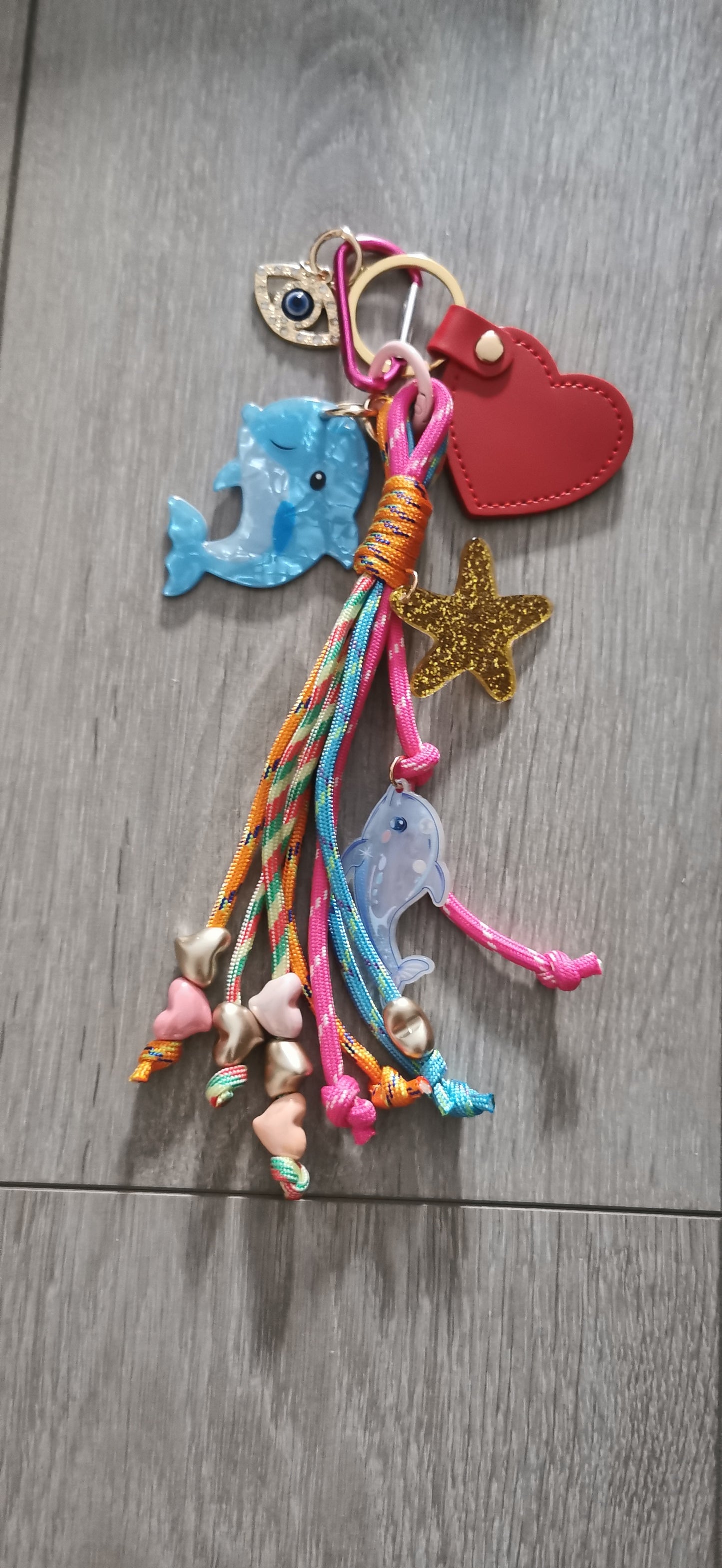 Bag charms dauphins et coeur