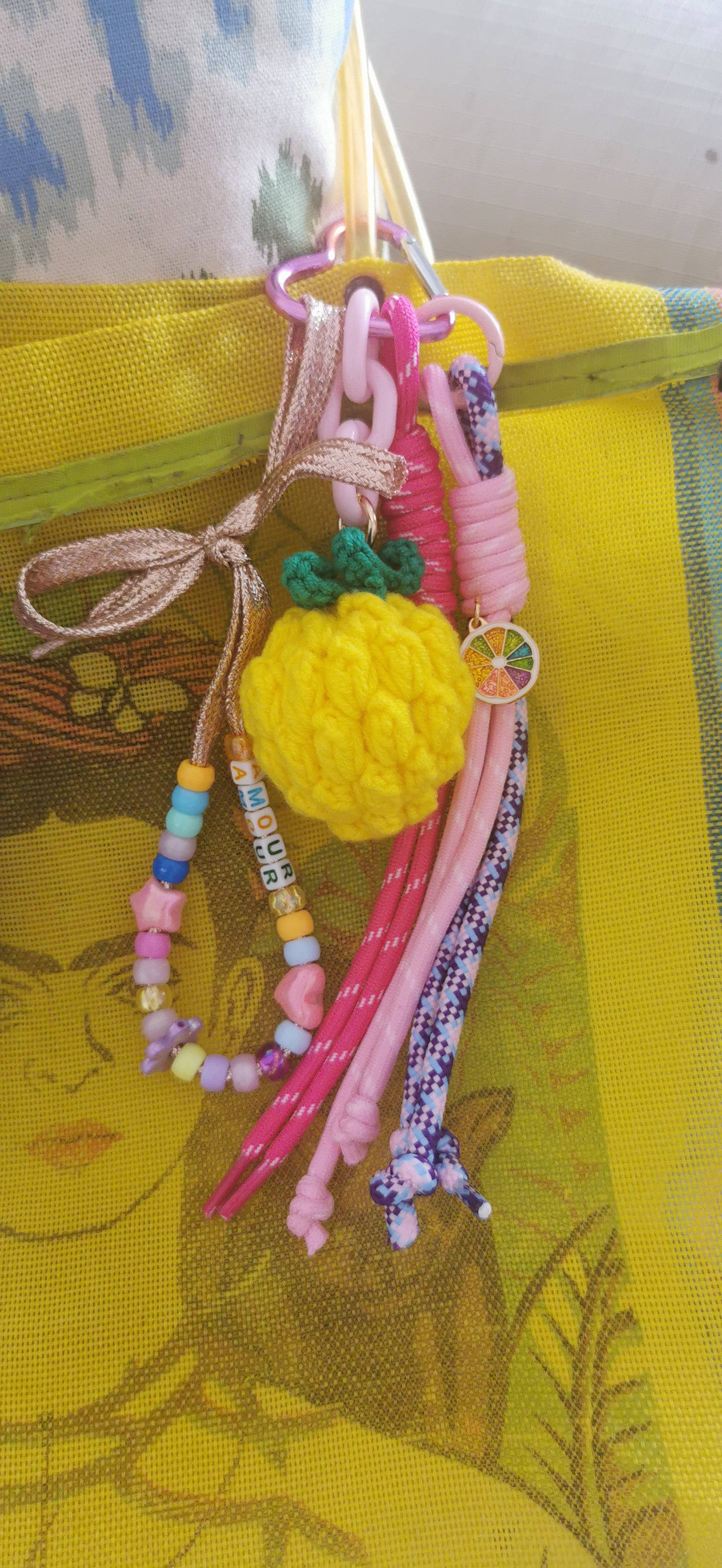 Bijoux de sacs citron