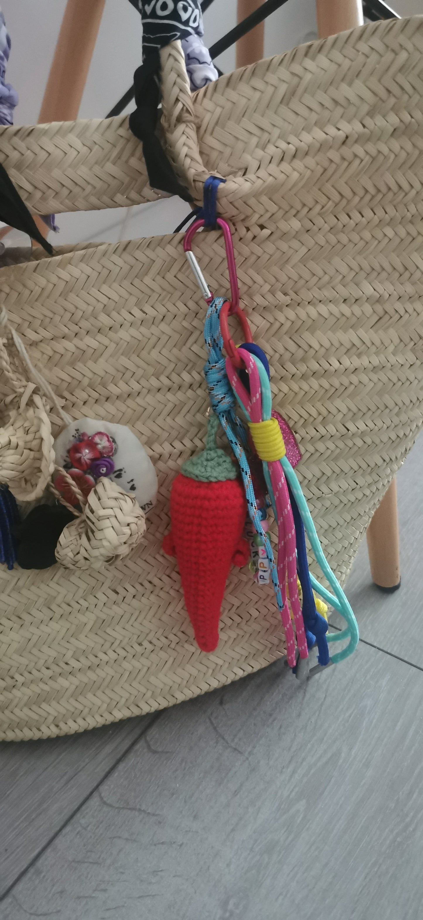 BAG CHARMS PIMENT LOVE