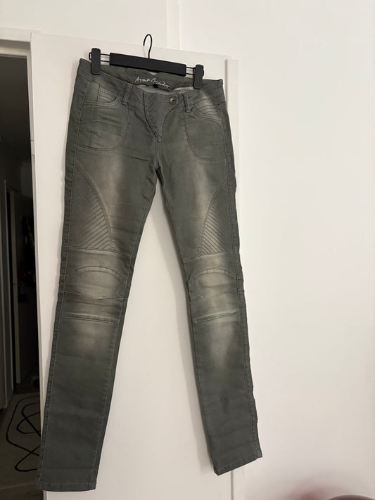 Jean slim Avanr première