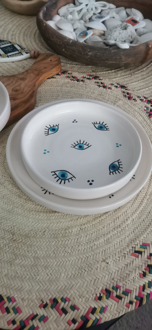 PLAT EYES
