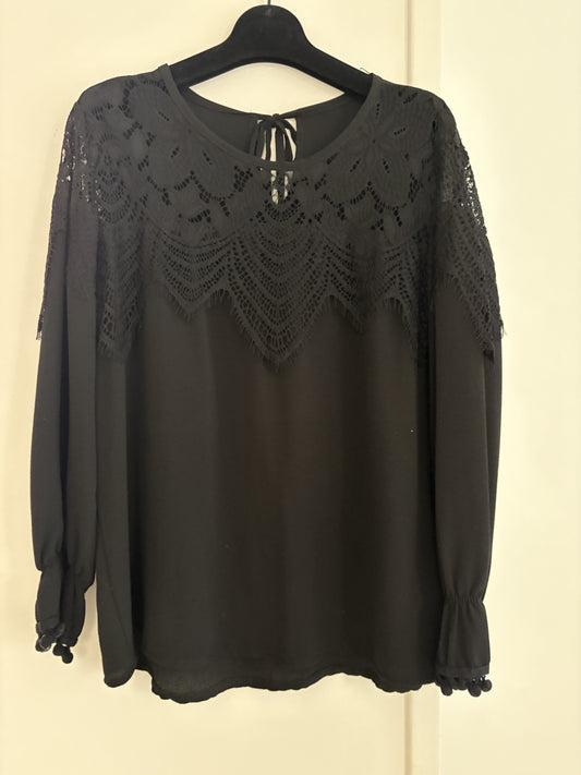 CHEMISIER AVEC BRODERIE