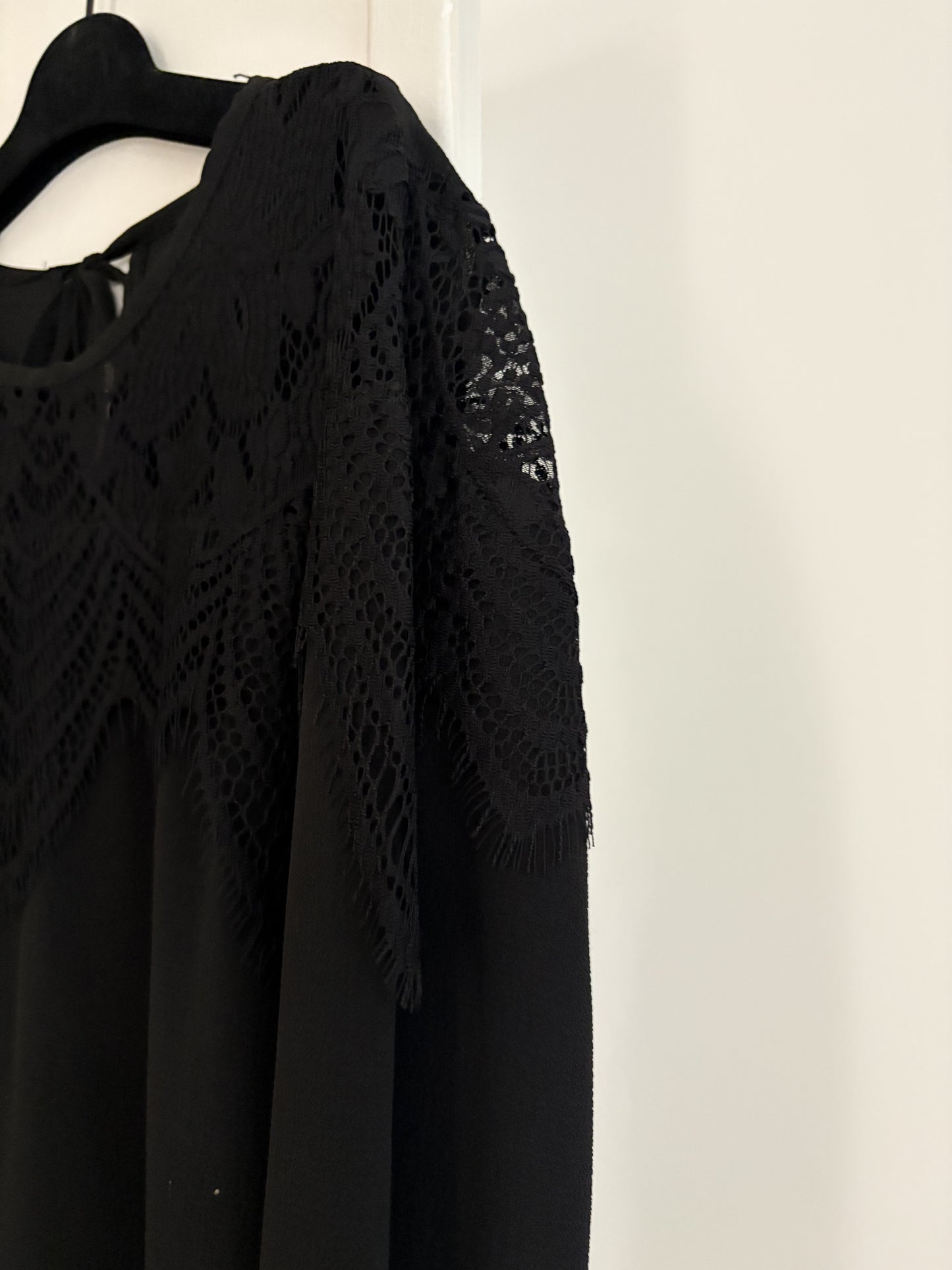 CHEMISIER AVEC BRODERIE